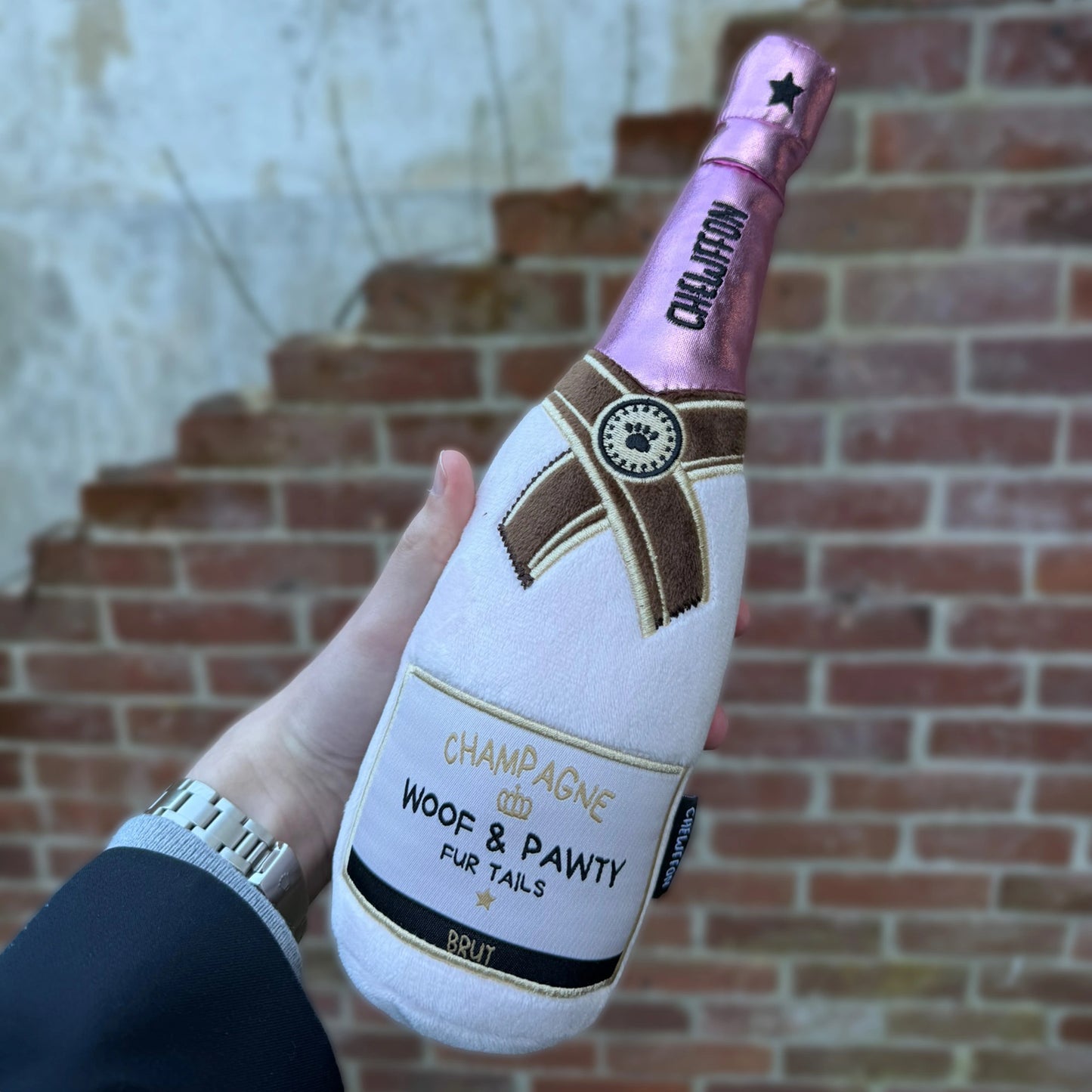 Champagne Plüschspielzeug für Hunde – mit Quietscher